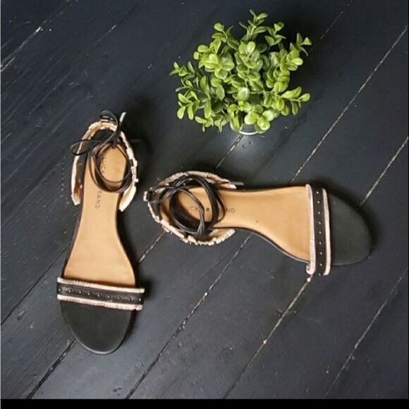 Lucky Brand Lace Up Flats - Picture 1 of 8
